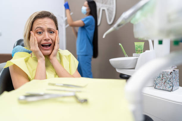 Best Emergency Dental Care for Broken or Chipped Teeth in Bellevue, IA